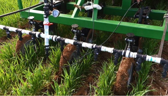 Fertiliser banding bar as used by Wallace et al (2017)